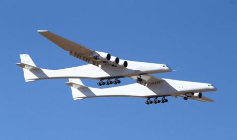 Най-големият самолет в света: Първи полет (ВИДЕО) - 1
