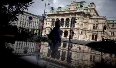 The example of Vienna: green spaces instead of parking spaces - 1
