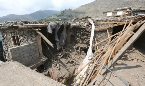 Ново силно земетресение разтърси Източен Афганистан - 1