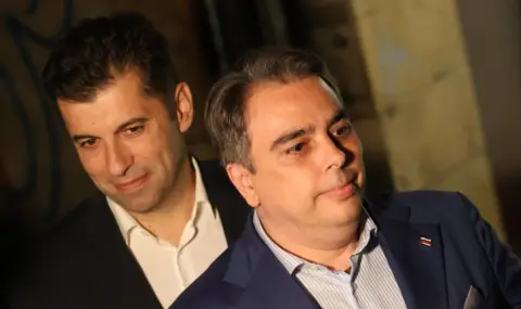 Асен Василев: Промяната продължава, оставам едноличен лидер! ВИДЕО - 1