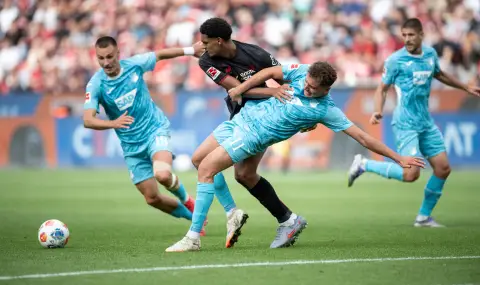 Шокиращ старт за Тен Хаг: Леверкузен се препъна у дома срещу Хофенхайм - 1