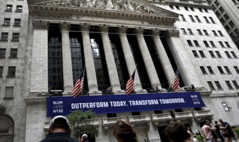 Американските регулатори поеха контрол над Silicon Valley Bank  - 1