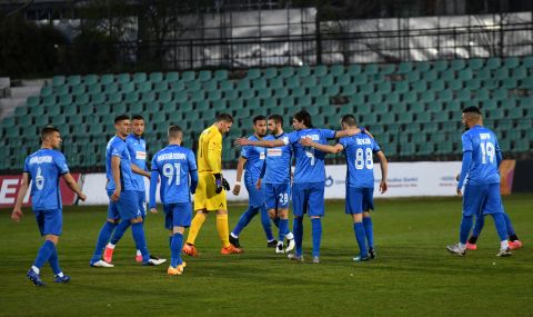 Левски без треньора си до края на редовния сезон - 1