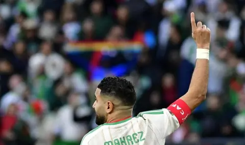 Марез с луксозен жест към съотборниците си: половин милион за Rolex-и след азиатския триумф - 1