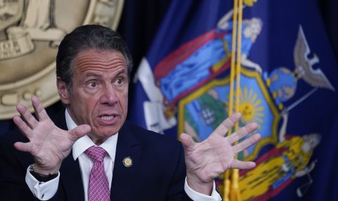 Гражданите на Ню Йорк очакват губернаторът да се оттегли - 1