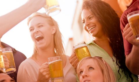 Защо американците могат да пият алкохол чак след 21 г.? - 1