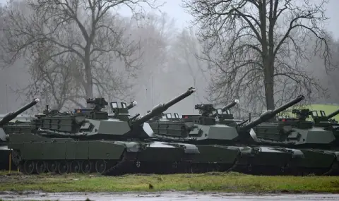 An appetizing target for Russian drones! Ukrainian army urgently modifies Abrams tanks  - 1