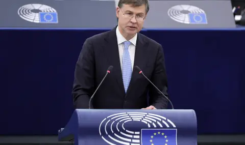 Белгия блокира руските активи, а ЕС обмисля временно финансиране за Украйна - 1