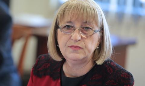 Цачева уволни подкупния съдия - 1