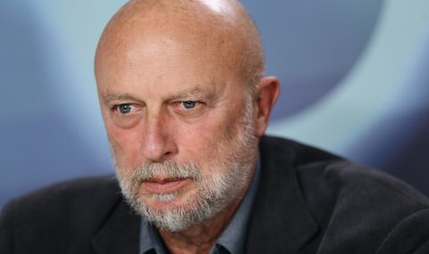 Сугарев: Сегашната политическа криза прилича на начина, по който бе свалено правителството на Филип Димитров - 1