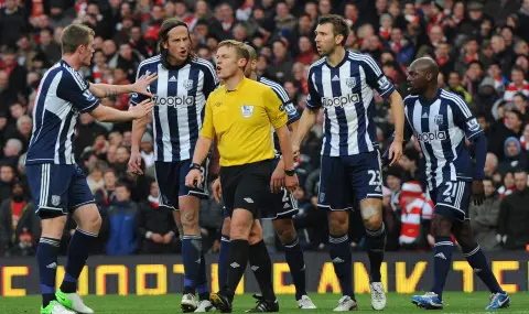 Наказаха Уест Бромич във Висшата лига - 1