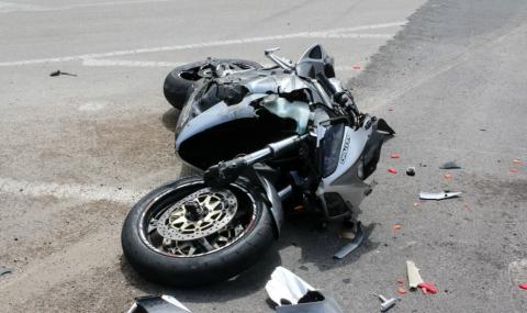 Пиян моторист без книжка катастрофира в Бургаско - 1