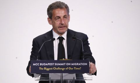 Разследват Саркози за търговия с влияние - 1
