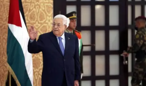 Махмуд Абас обеща избори и конституция след края на войната в Газа, 151 от 193 страни членки на ООН признават Палестина - 1