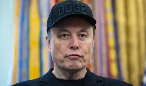 Mъск заплашва да изтегли капсулата „Дракон” от сътрудничество с НАСА - 1