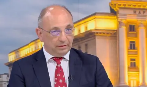 Николай Василев: Има три фактора, заради които се вдигат цените в България