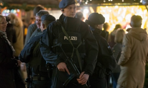 Германската полиция щурмува домовете на турски шпиони - 1