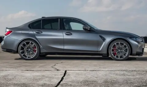 BMW M boss defends M cars' strange rear door design  - 1