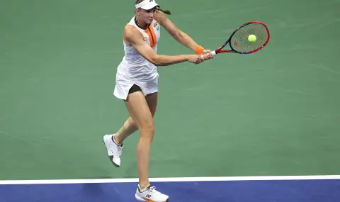 Елена Рибакина стартира успешно в Ухан - 1