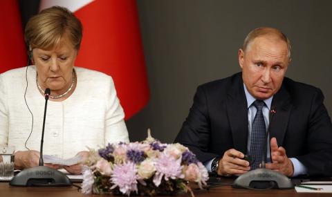 Само Кремъл печели от оттеглянето на Меркел - 1