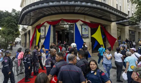 Венецуела освобождава задържани след протестите, докато международният натиск се засилва - 1