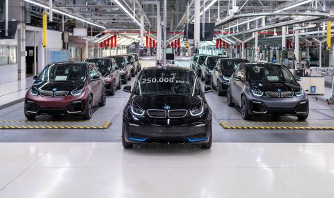 BMW прекрати производството на най-популярния си електрически модел - 1