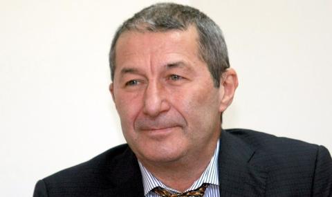 Каролев: Държавата не трябва да раздава пари на калпак - 1