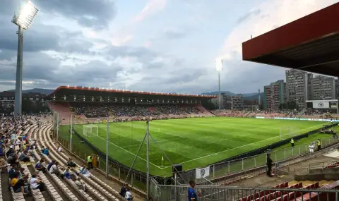 Босна предупреди Италия: терасите около стадиона в Зеница ще се превърнат в трибуни - 1