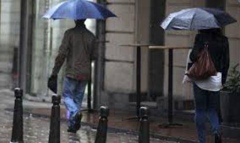 Дъждът обхваща цялата страна - 1