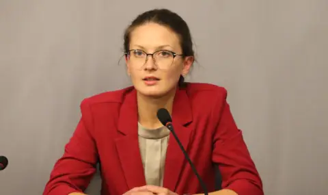 Цветелина Пенкова: Не очаквам изненади в гласуването за еврозоната и за РСМ  - 1