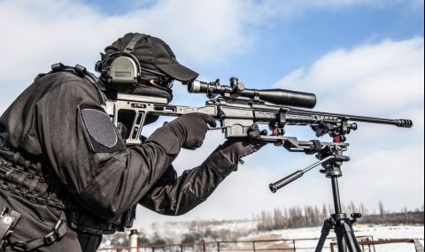 Снайперист доброволец олицетворява гъвкавостта на украинските въоръжени сили  - 1