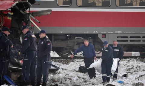 Трагедия в Сърбия! Влак блъсна автобус с ученици - 1