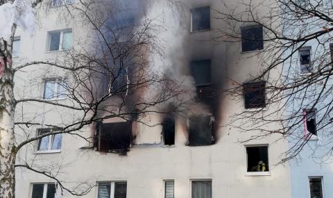 Експлозия разтърси жилищен блок в Германия - 1