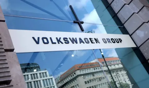 Volkswagen планира замразяване на заплатите до 2030 година - 1