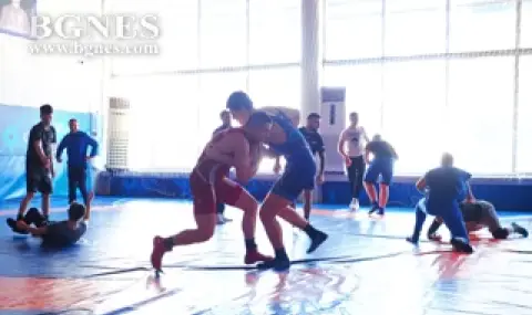 Пето място за България на европейското по борба за юноши - 1