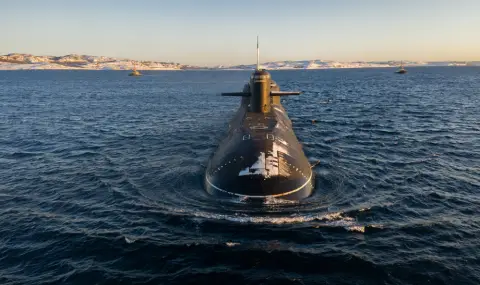 Ракетна опасност: Русия изпрати още една ракетоносна подводница в Черно море - 1