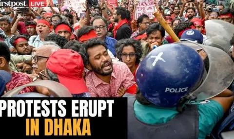 Bangladesh riots after political activist Sharif Osman Hadi's death, newspaper offices set on fire VIDEO  - 1