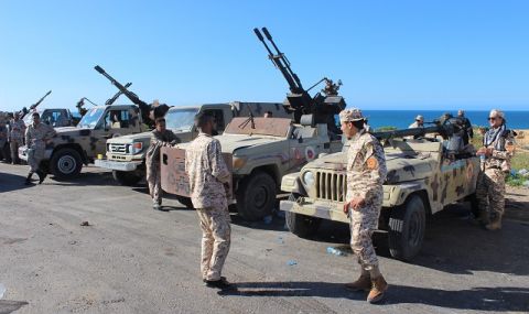 Разколът в Либия се задълбочава, след като парламентът в Сирт прие бюджет - 1