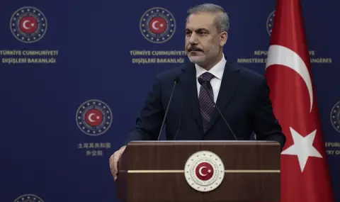 Първият дипломат на Ердоган: Турция не иска НАТО да намесва във войната в Украйна - 1
