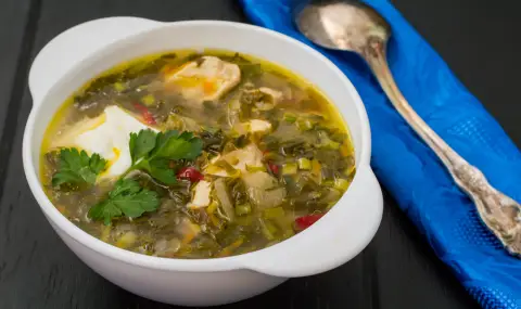 Рецепта на деня: Супа с лапад и печено агнешко - 1