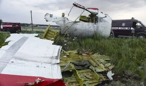 Русия отрече отговорността си за свалянето на MH17, Киев използвал цивилни самолети за прикритие на бомбардировачите си - 1