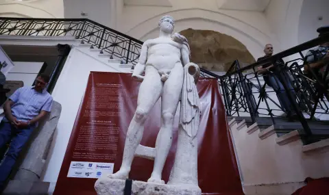 Радев ще разгледа изложбата от археологически находки от Хераклея Синтика - 1