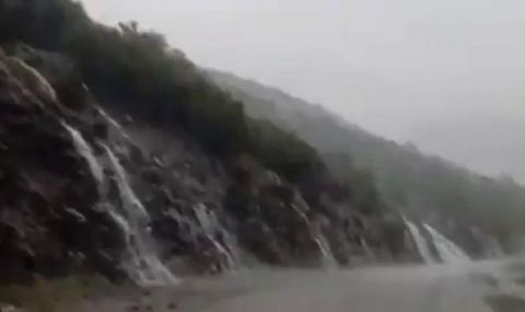 Жестоки наводнения в Сардиния, има загинали - 1