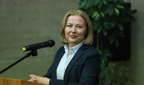 Надежда Йорданова обсъди с Кьовеши законови промени и измамите с евросредства  - 1