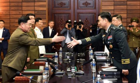 Исторически военни преговори между Южна Корея и КНДР - 1