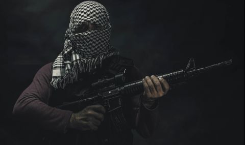 „Ислямска държава” атакува затвор и освободи джихадисти - 1