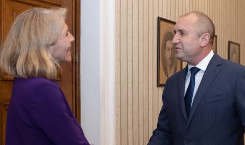 Карън Донфрид: България се изправя пред предизвикателствата заедно със САЩ - 1