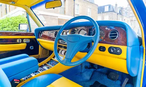 Продава се уникално комби от Bentley, собственост на султана на Бруней - 1