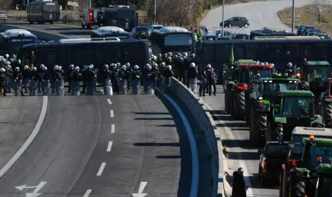 МВнР предупреждава: Очаква се пътища в Гърция да бъдат блокирани - 1
