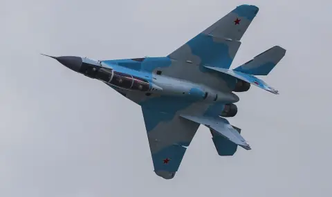 Русия вдигна МиГ-31К, в Украйна е обявена мащабна въздушна тревога - 1